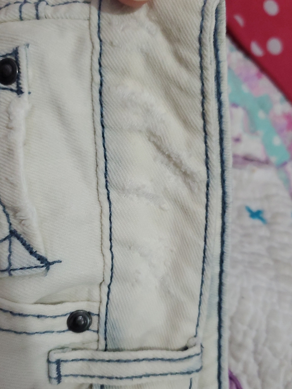 Lei White Distressed Denim Skirt Size 13 - Picture 7 of 7